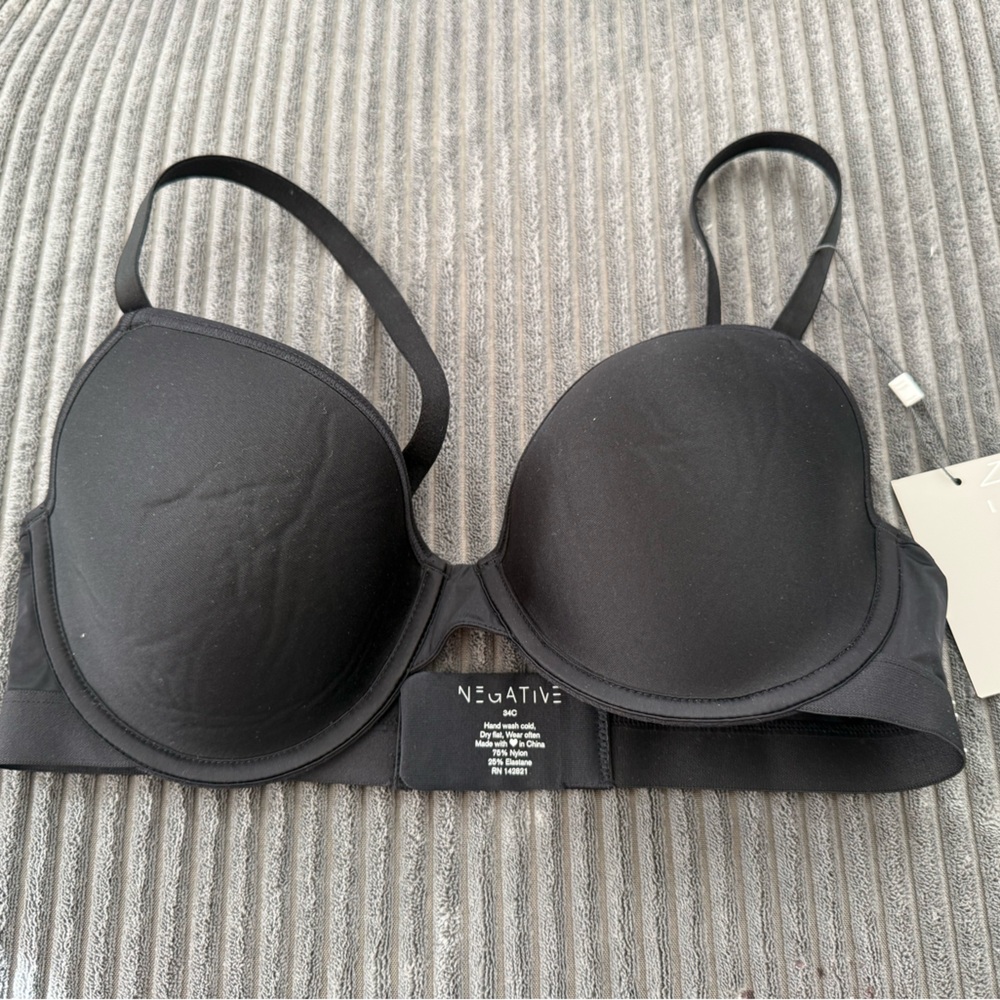 NWT Negative Black Bra 34C